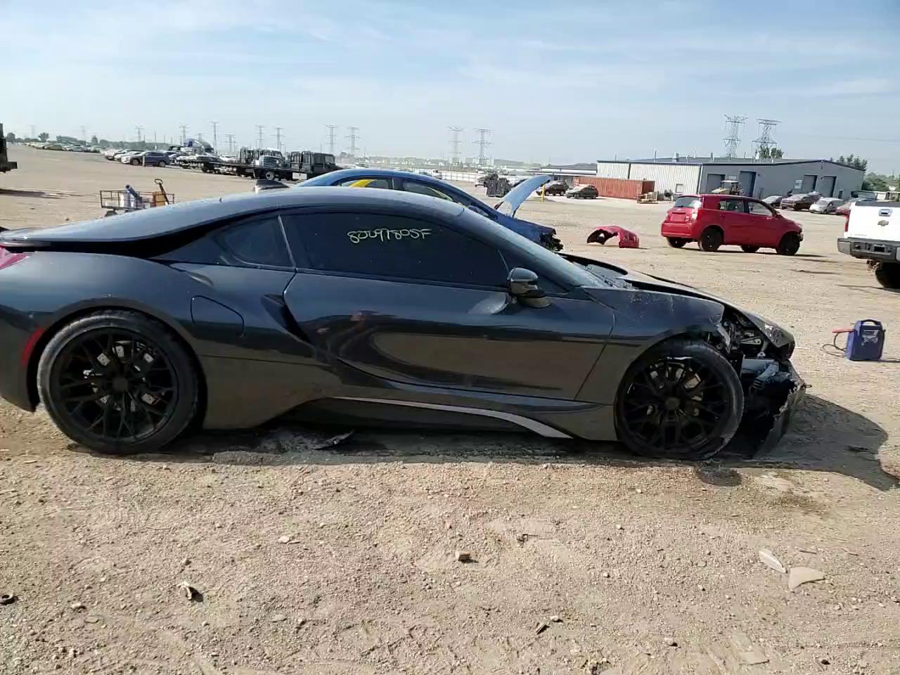 Фото: WBY2Z2C5XFV392089