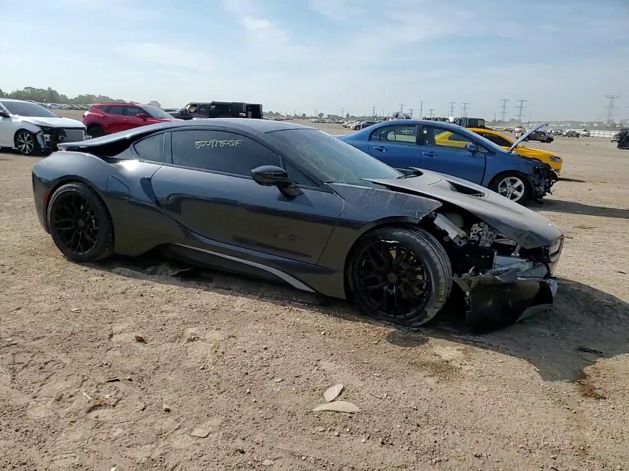 Фото: WBY2Z2C5XFV392089