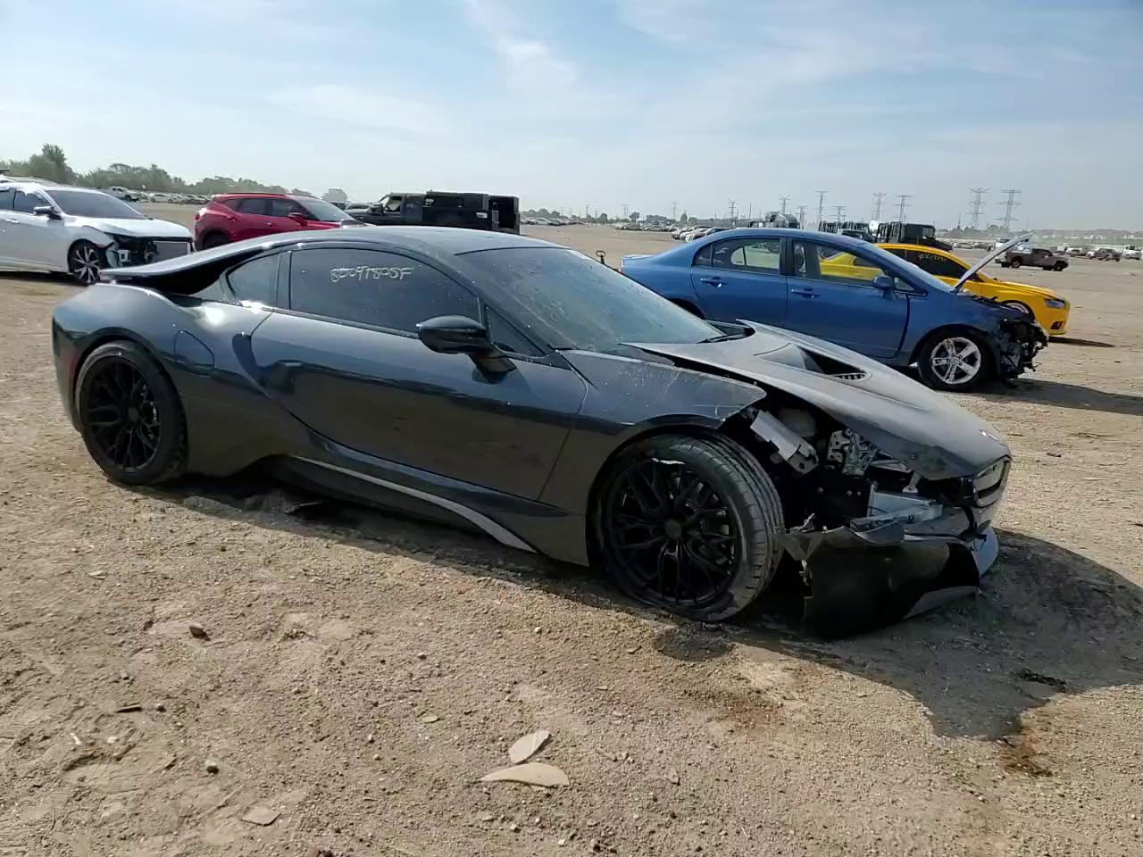 Фото: WBY2Z2C5XFV392089