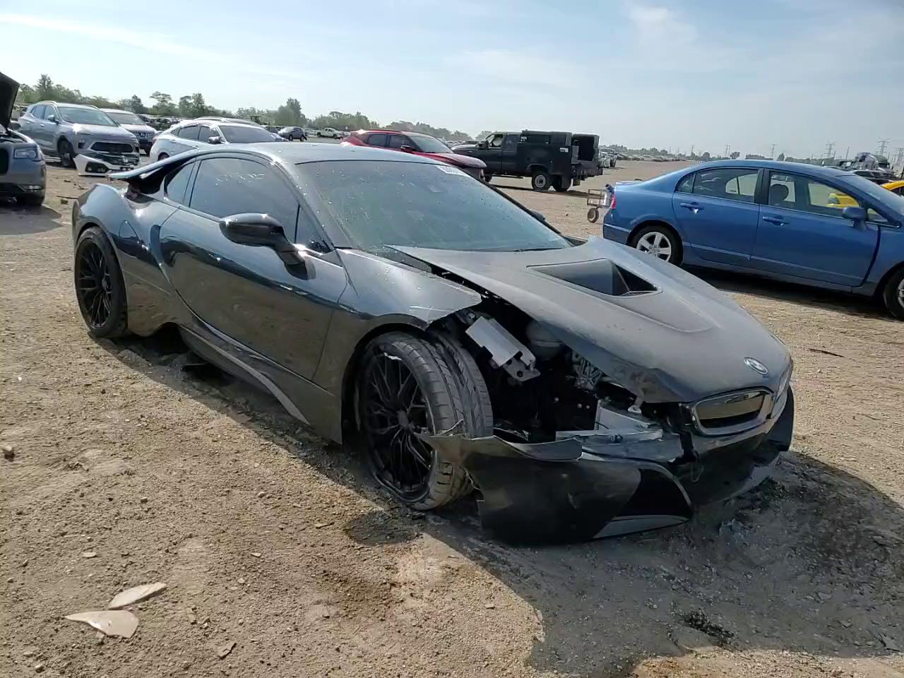 Фото: WBY2Z2C5XFV392089