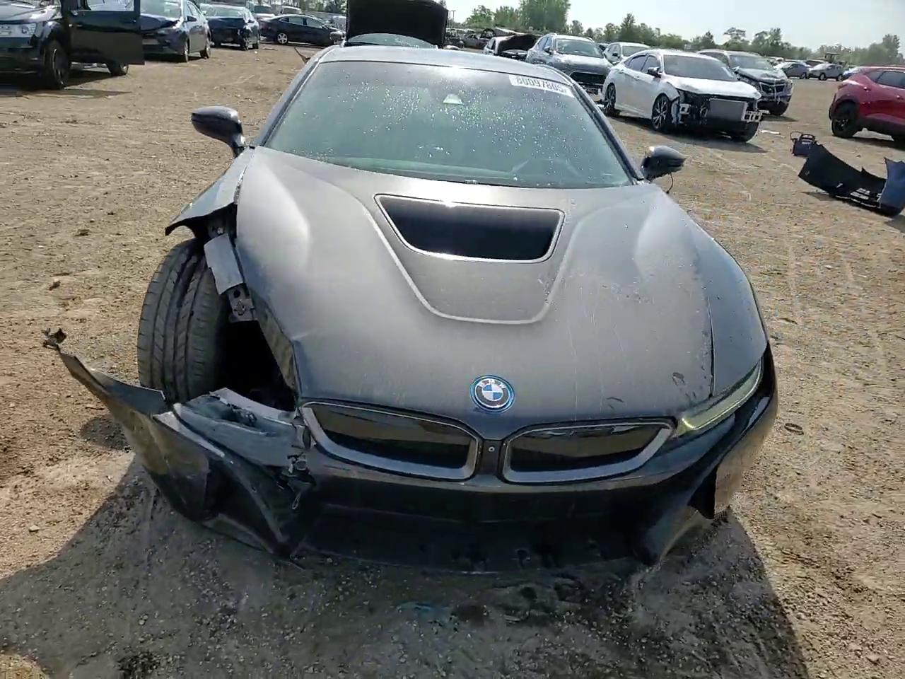 Фото: WBY2Z2C5XFV392089