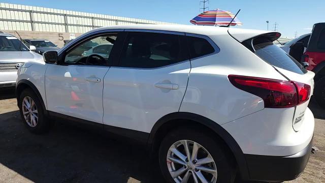 2017 Nissan Rogue Sport S VIN: JN1BJ1CP0HW018708 Lot: 71621025