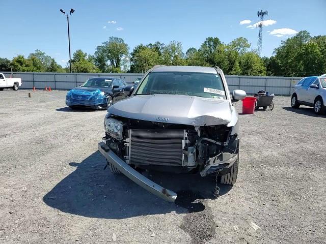 2014 Jeep Compass Latitude VIN: 1C4NJDEB8ED827099 Lot: 71846995