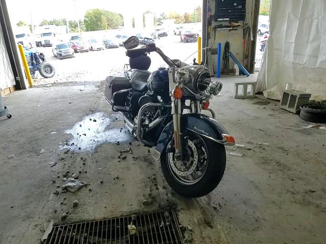 2012 Harley-Davidson Flhrc Road King Classic VIN: 1HD1FRM17CB645911 Lot: 81496505