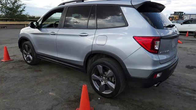 2020 Honda Passport Touring VIN: 5FNYF8H94LB004061 Lot: 71688445
