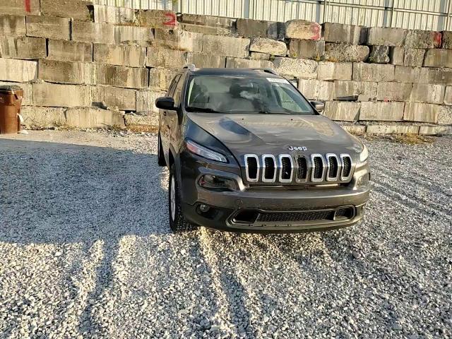 2015 Jeep Cherokee Latitude VIN: 1C4PJMCS8FW622321 Lot: 70870605