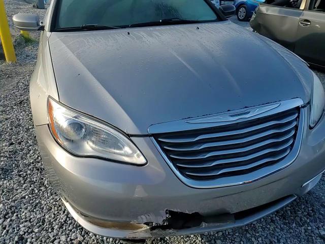 2014 Chrysler 200 Touring VIN: 1C3BCBEB8EN158316 Lot: 81750145