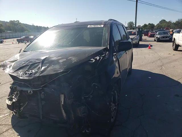 2017 Toyota Sienna Xle VIN: 5TDYZ3DC0HS803804 Lot: 84789375