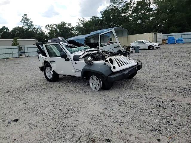 2018 Jeep Wrangler Sport VIN: 1C4GJWAG5JL923892 Lot: 81796055