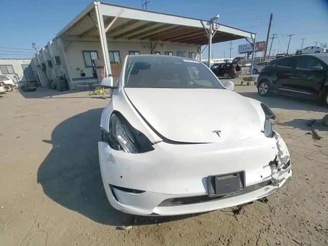 2021 Tesla Model Y VIN: 5YJYGDEE2MF083271 Lot: 84071965