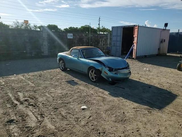 2002 Mazda Mx-5 Miata Base VIN: JM1NB353220227360 Lot: 80057305