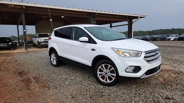 2017 Ford Escape Se VIN: 1FMCU9GD6HUB37216 Lot: 70693875