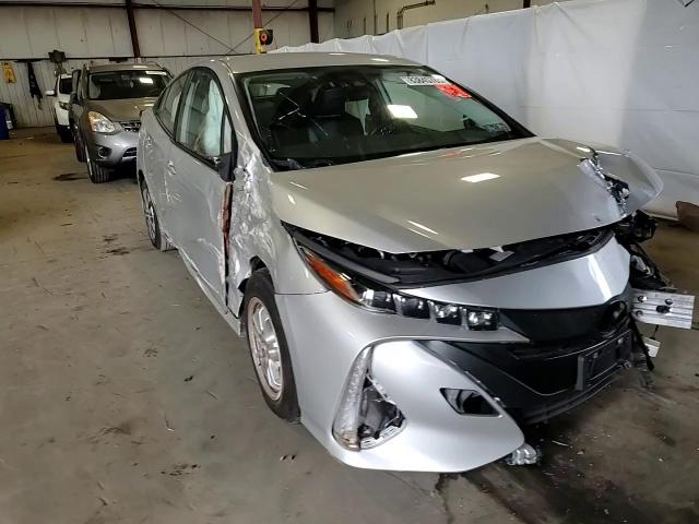 2021 Toyota Prius Prime Le VIN: JTDKAMFP1M3181129 Lot: 83845785