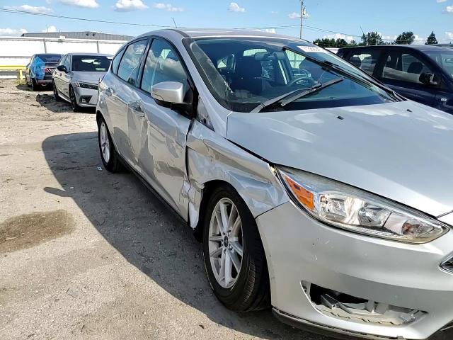 2017 Ford Focus Se VIN: 1FADP3K26HL216285 Lot: 71369045