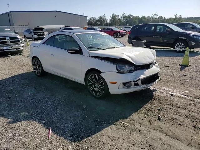 2014 Volkswagen Eos Komfort VIN: WVWBW8AHXEV003282 Lot: 71704125