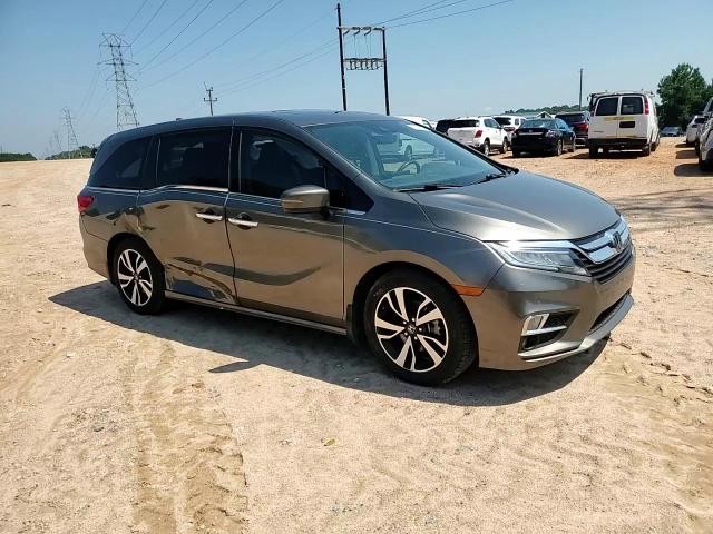 2018 Honda Odyssey Elite VIN: 5FNRL6H9XJB045888 Lot: 67606905