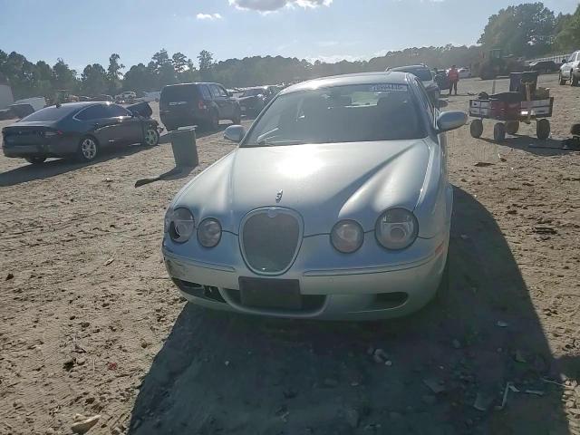 2006 Jaguar S-Type R VIN: SAJWA03C261N60104 Lot: 70994435