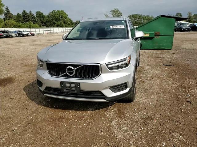 2019 Volvo Xc40 T5 Momentum VIN: YV4162XZ0K2014777 Lot: 70910355