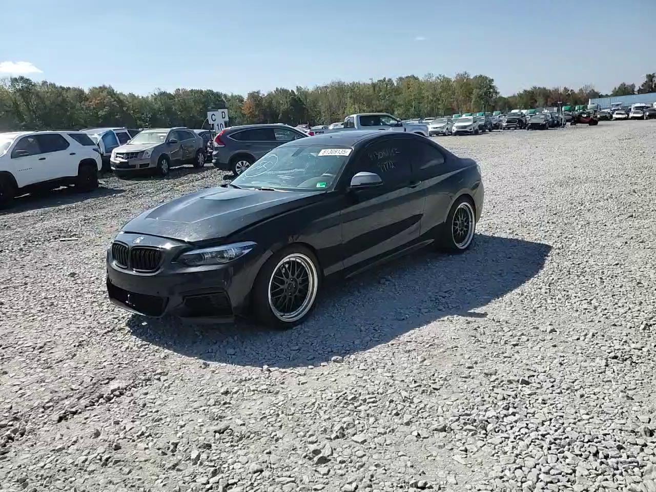 Фото: WBA1J7C50GV359179