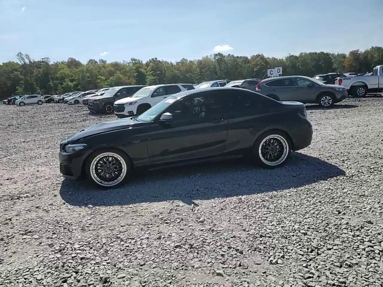 Фото: WBA1J7C50GV359179