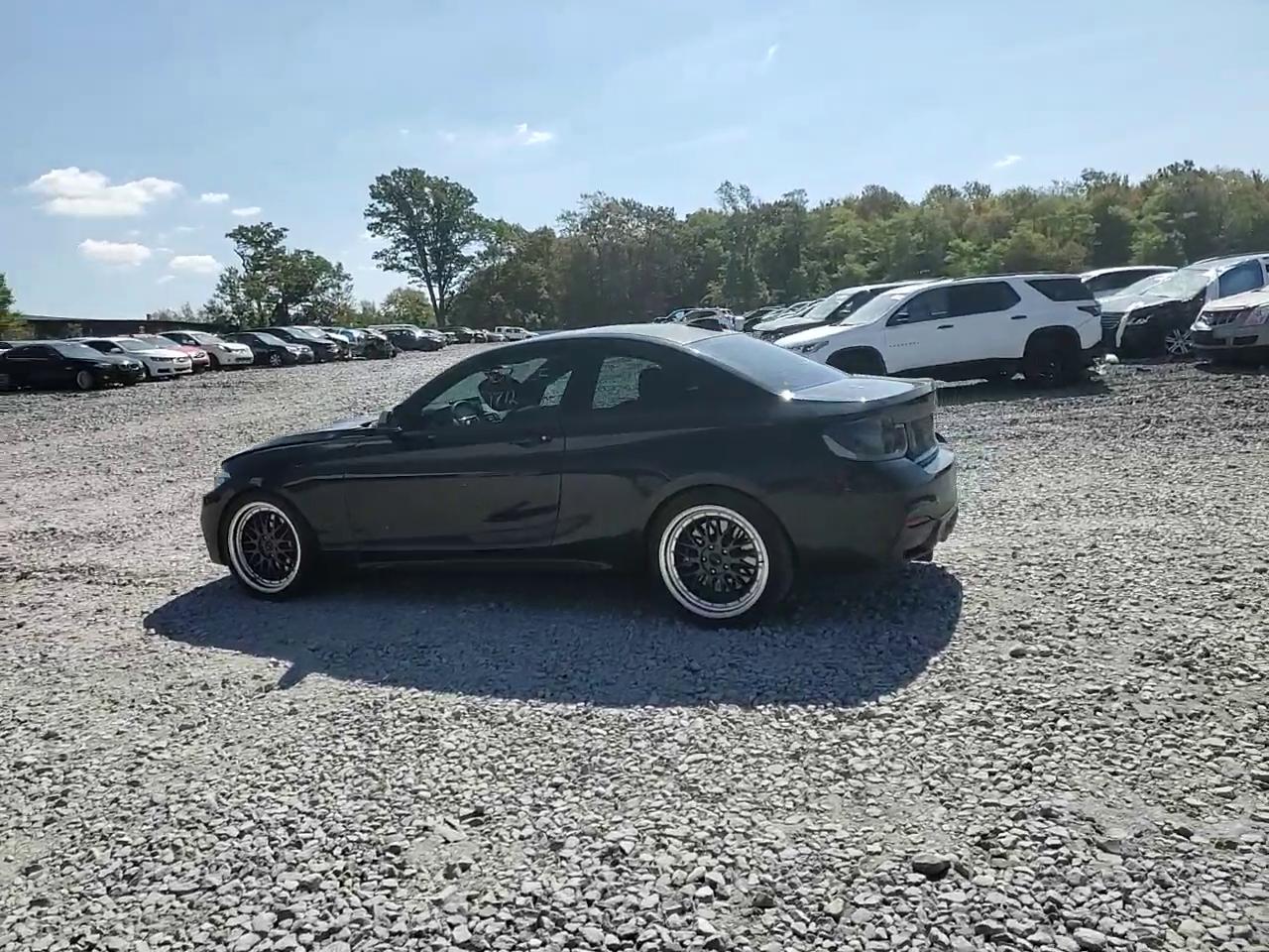 Фото: WBA1J7C50GV359179