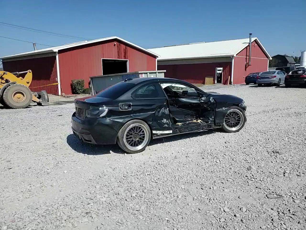 Фото: WBA1J7C50GV359179