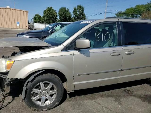 2009 Chrysler Town & Country Touring VIN: 2A8HR54149R683826 Lot: 71724815
