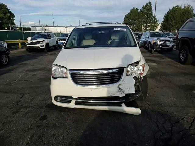 2011 Chrysler Town & Country Touring L VIN: 2A4RR8DG7BR796574 Lot: 81045375