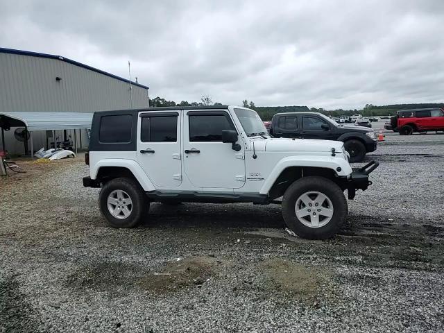 2018 Jeep Wrangler Unlimited Sahara VIN: 1C4BJWEG8JL823760 Lot: 84423965