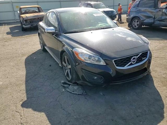 2011 Volvo C30 T5 VIN: YV1672MK8B2240489 Lot: 70877565