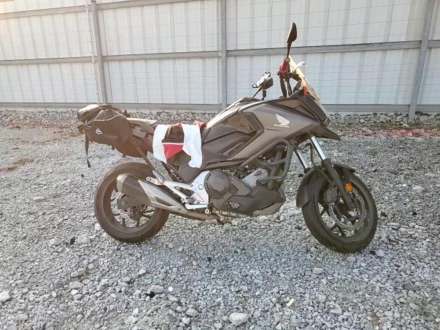 2020 Honda Nc750 Xd VIN: JH2RC9040LK200284 Lot: 71634885