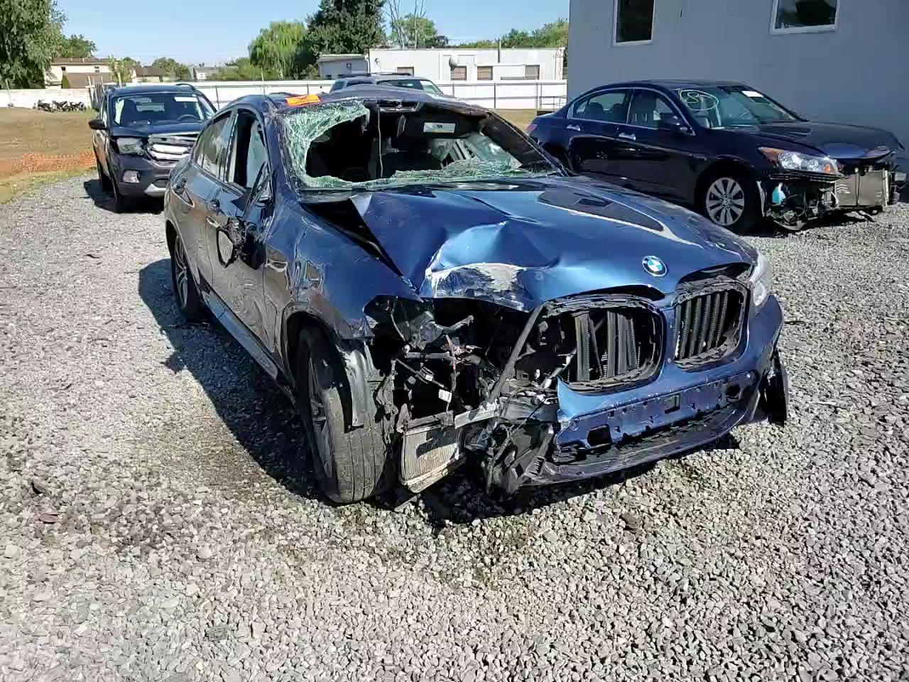 Фото: 5UXUJ5C5XKLA93597