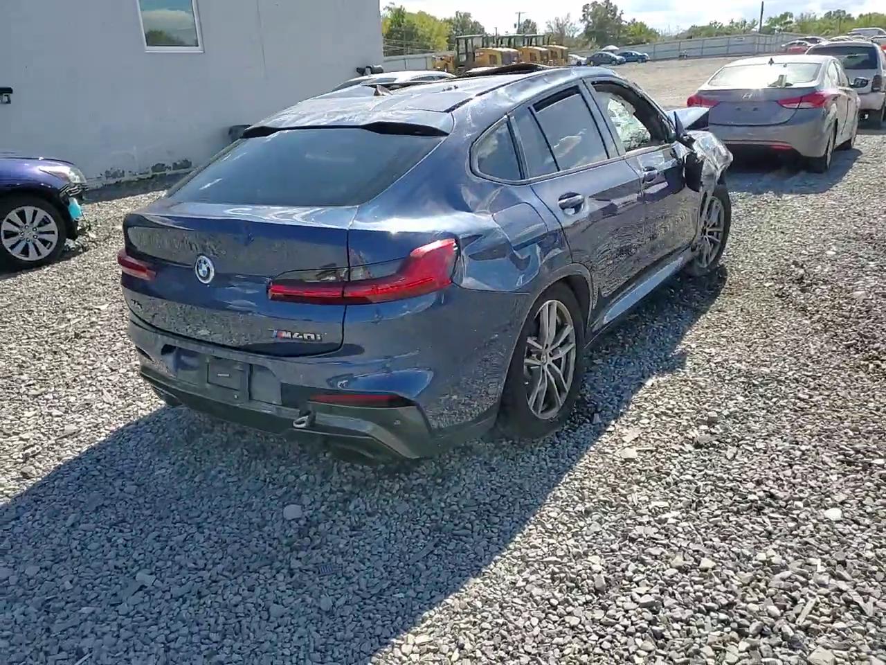 Фото: 5UXUJ5C5XKLA93597