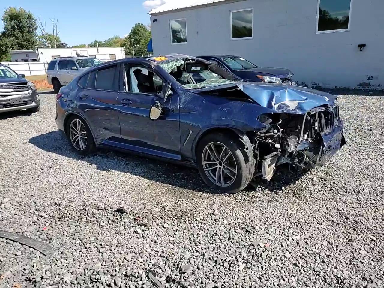 Фото: 5UXUJ5C5XKLA93597