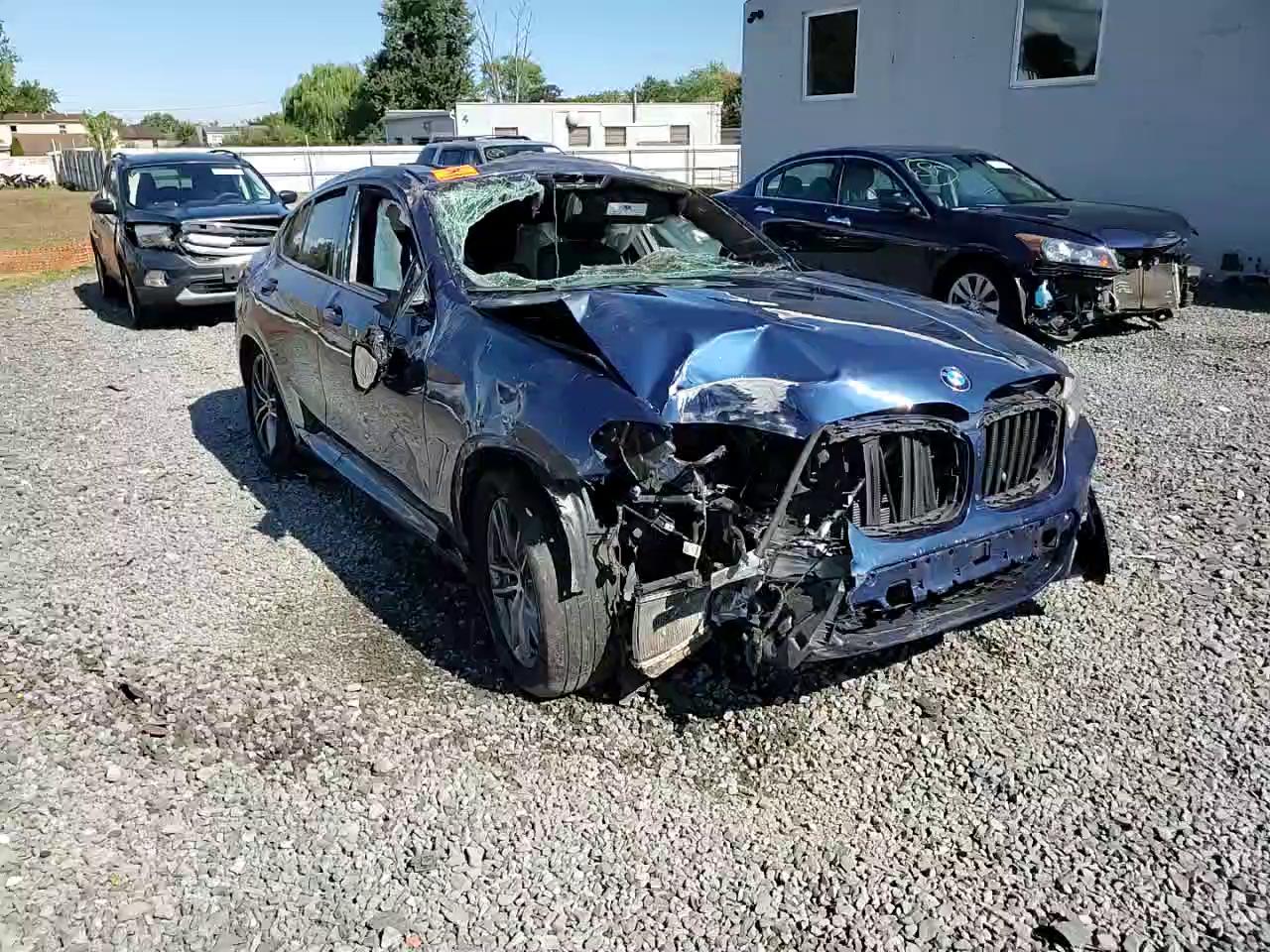 Фото: 5UXUJ5C5XKLA93597