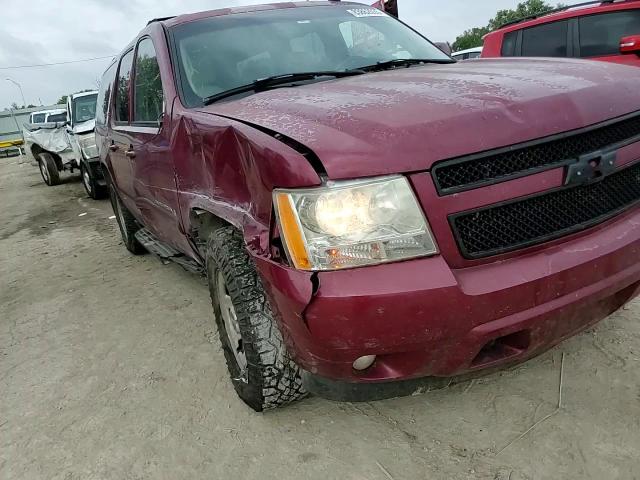 2007 Chevrolet Suburban K1500 VIN: 1GNFK163X7J233732 Lot: 83862035