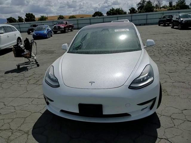 2019 Tesla Model 3 VIN: 5YJ3E1EA1KF190529 Lot: 71089525