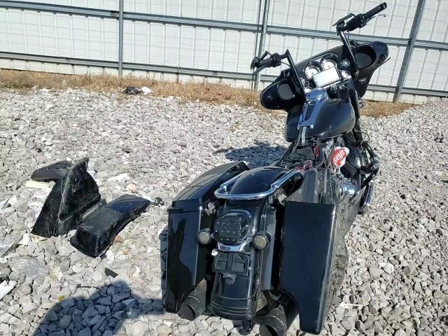 2008 Harley-Davidson Flhx VIN: 1HD1KB4138Y691579 Lot: 71770265