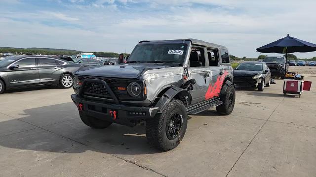 2022 Ford Bronco Base VIN: 1FMEE5DP4NLB86039 Lot: 84383745