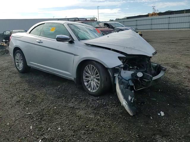 2011 Chrysler 200 Limited VIN: 1C3BC7EG1BN535587 Lot: 84006065