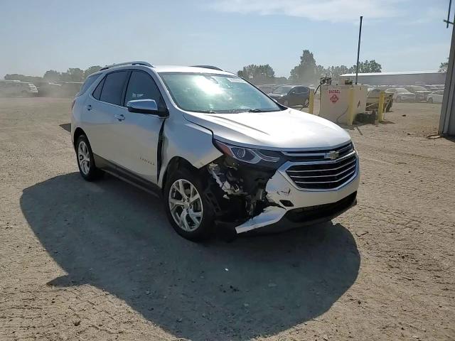 2020 Chevrolet Equinox Premier VIN: 3GNAXXEV0LS700800 Lot: 81059755
