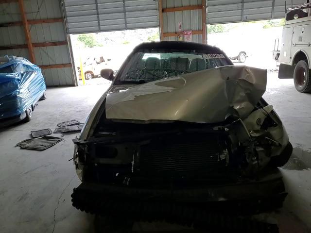 2004 Mercury Grand Marquis Gs VIN: 2MEFM74W84X676434 Lot: 71362615