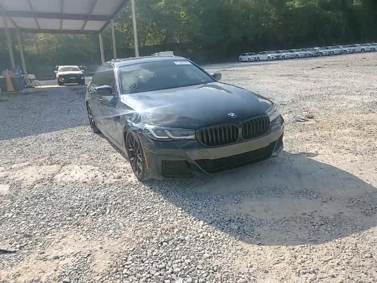 Фото: WBA53BH00NCJ43210