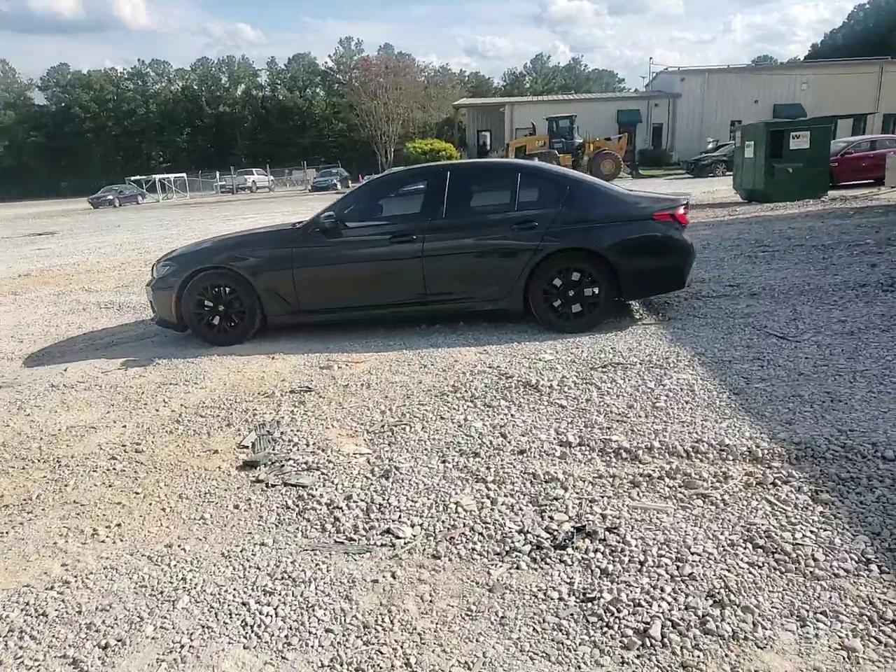 Фото: WBA53BH00NCJ43210