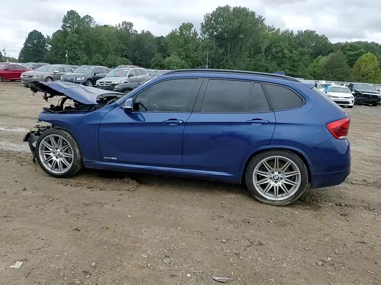 Фото: WBAVM5C56FVV94066