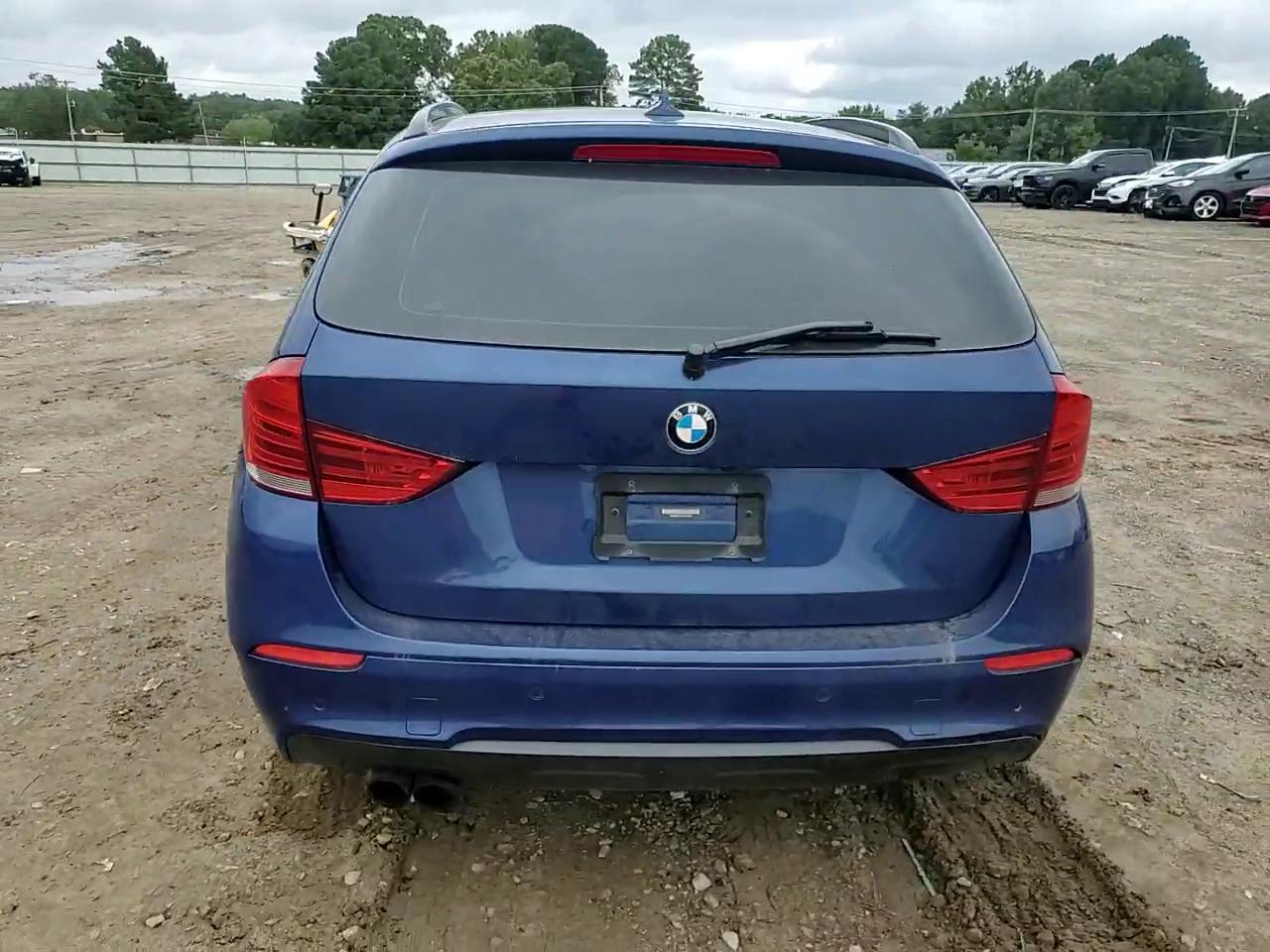 Фото: WBAVM5C56FVV94066