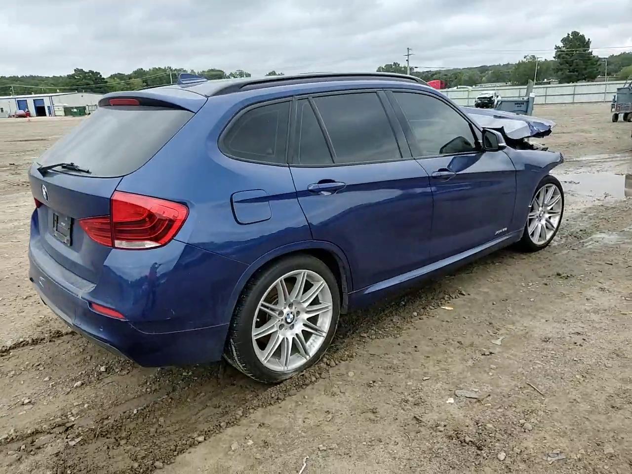 Фото: WBAVM5C56FVV94066