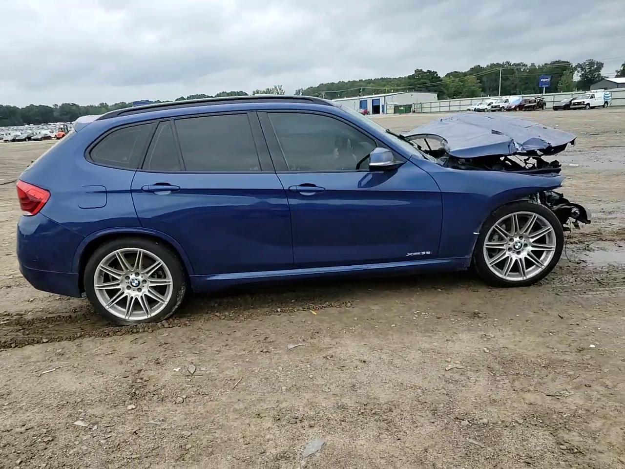 Фото: WBAVM5C56FVV94066