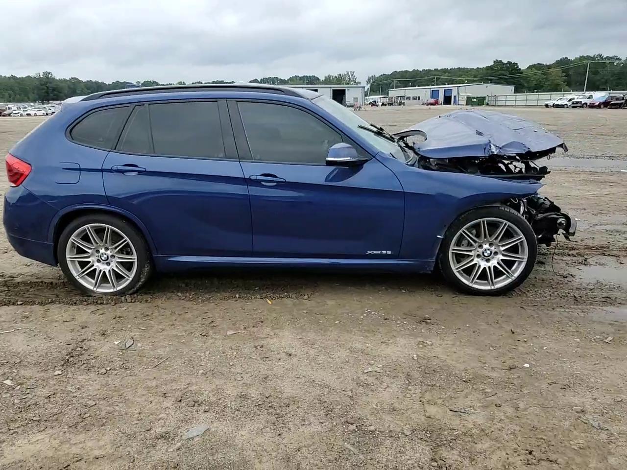 Фото: WBAVM5C56FVV94066