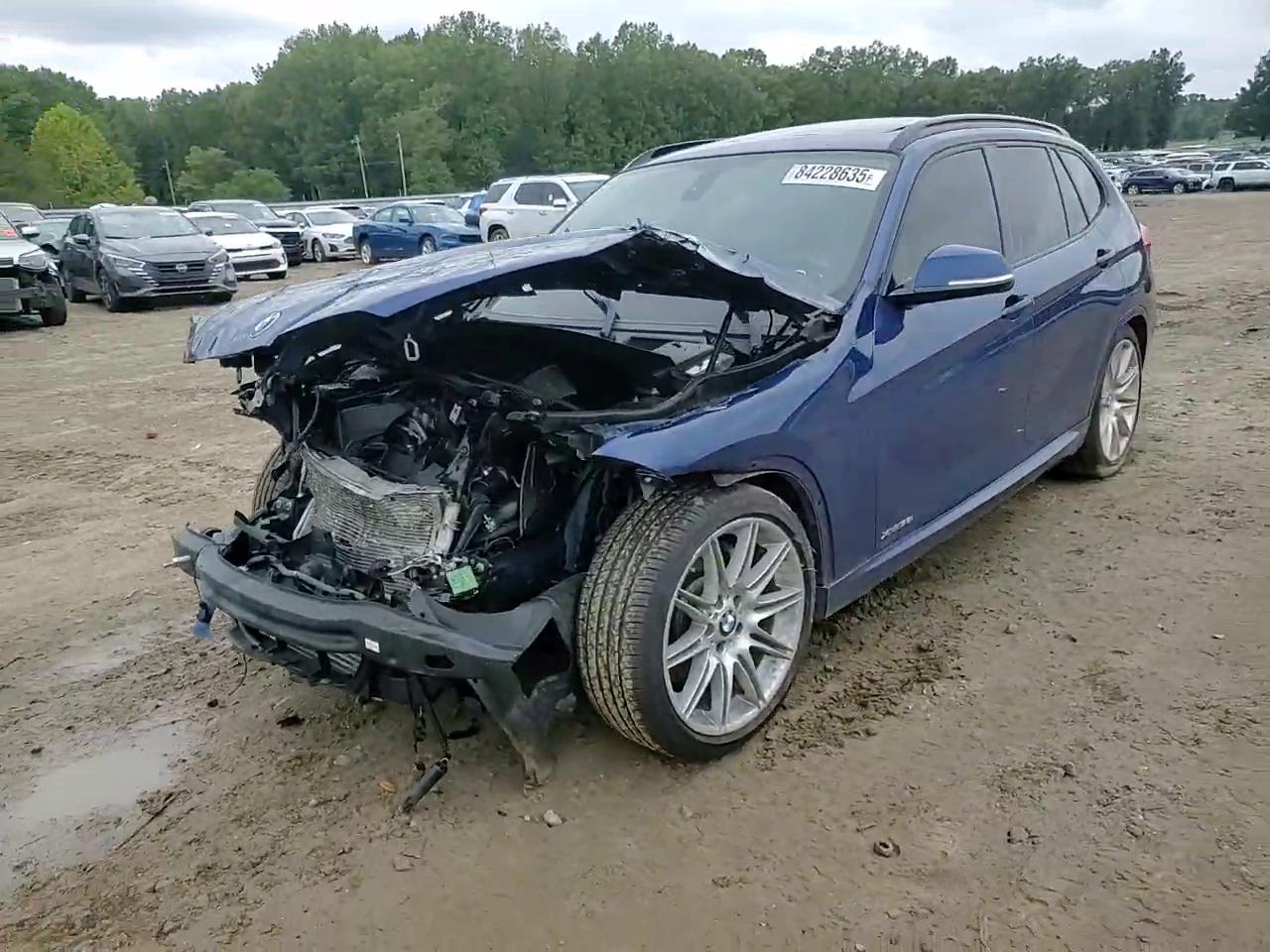 Фото: WBAVM5C56FVV94066